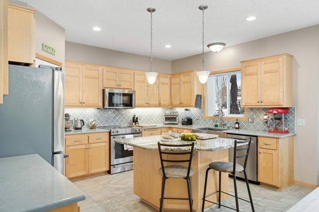 11747 Independence Way, Woodbury, MN 55129