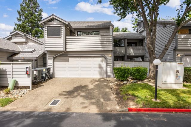 4903 Country View Ln, Fair Oaks, CA 95628