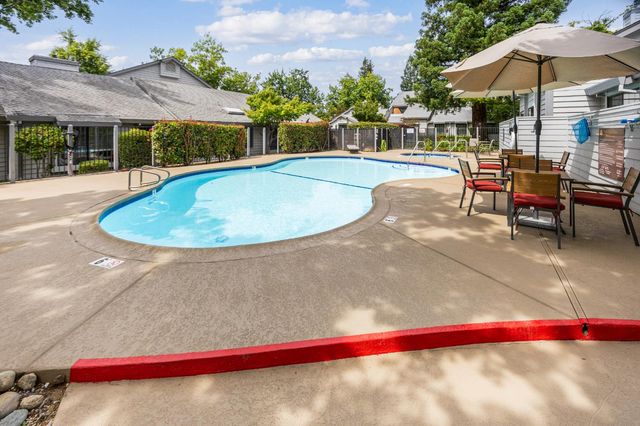 4903 Country View Ln, Fair Oaks, CA 95628