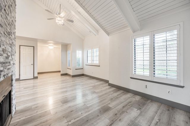 4903 Country View Ln, Fair Oaks, CA 95628
