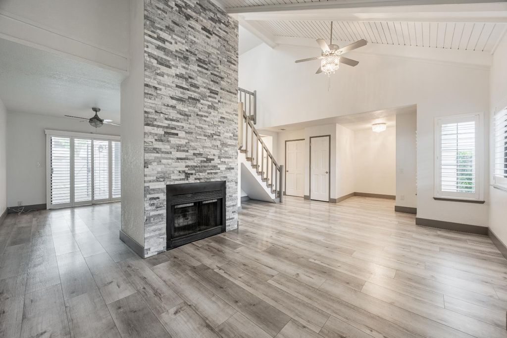 4903 Country View Ln, Fair Oaks, CA 95628