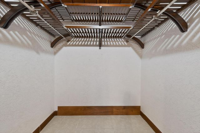 694 Lakeview Circle SE, Rio Rancho, NM 87124