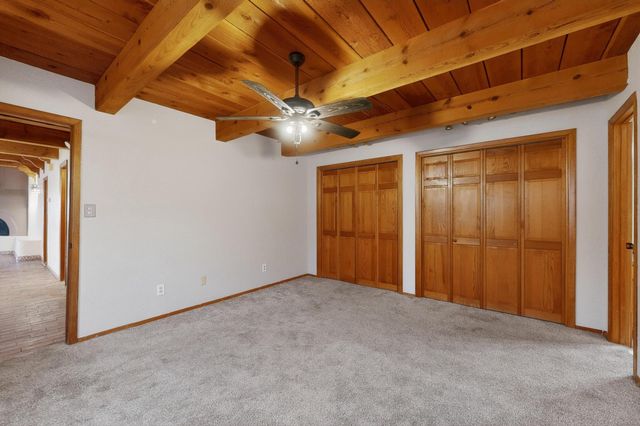 694 Lakeview Circle SE, Rio Rancho, NM 87124