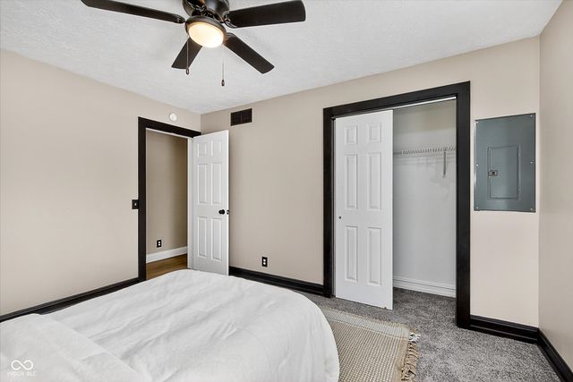 105 E North Street, Rossville, IN 46065