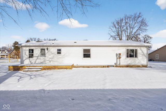 105 E North Street, Rossville, IN 46065