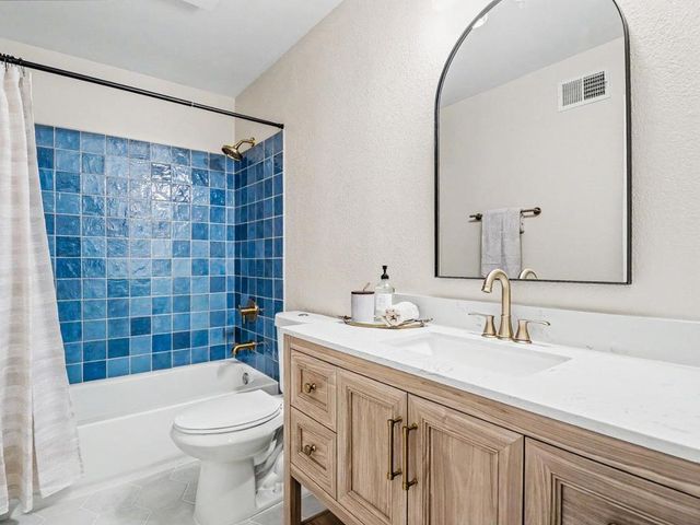 6455 Kensington Place, Gilroy, CA 95020