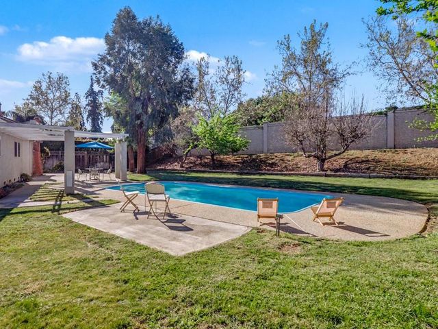 6455 Kensington Place, Gilroy, CA 95020