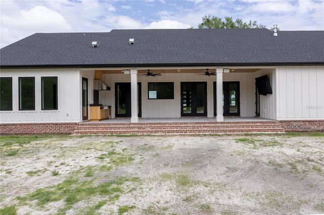 1224 NW 143RD STREET, Newberry, FL 32669