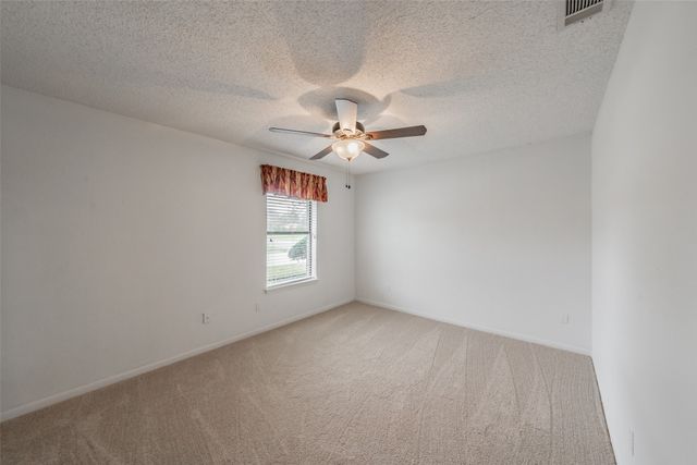 510 S Dallas Street, Kemp, TX 75143