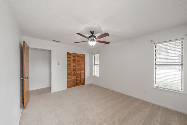 510 S Dallas Street, Kemp, TX 75143