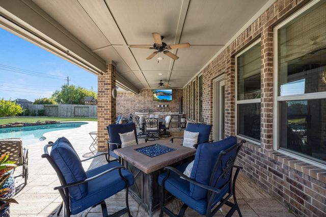 1429 Talco Garden Court, League City, TX 77573