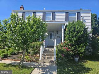 105 SCHEIVERT AVE, Aston, PA 19014