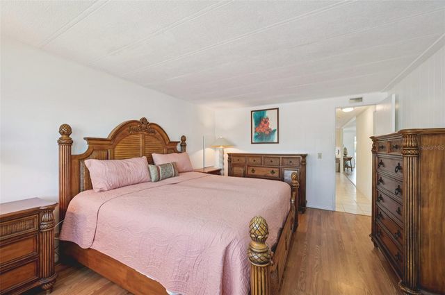 156 MARTINIQUE ROAD, North Port, FL 34287