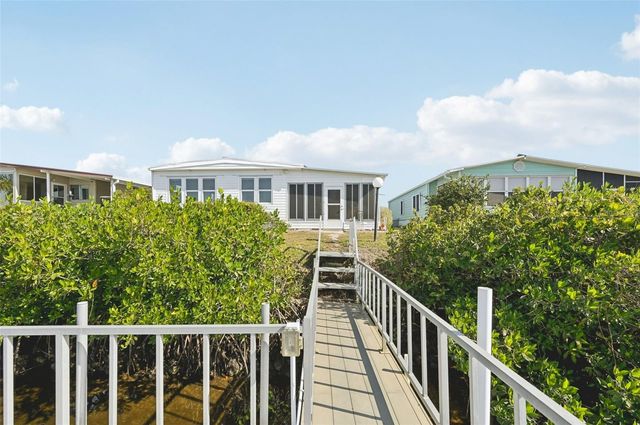 156 MARTINIQUE ROAD, North Port, FL 34287