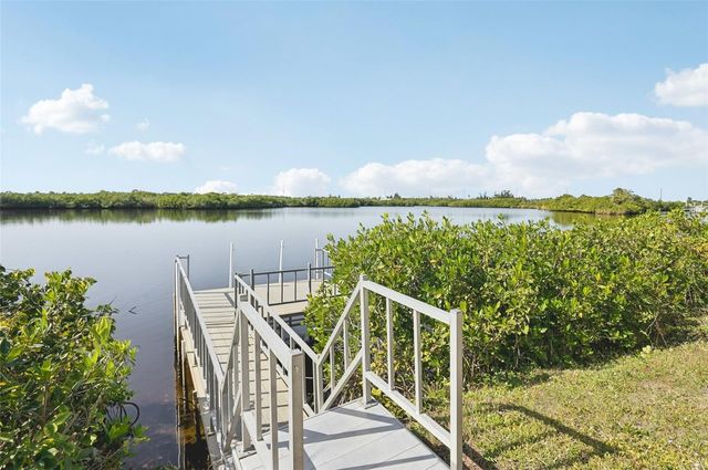 156 MARTINIQUE ROAD, North Port, FL 34287