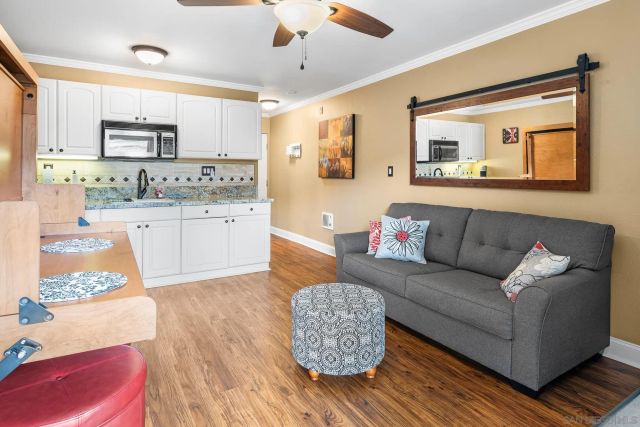 1021 Scott St 218, San Diego, CA 92106