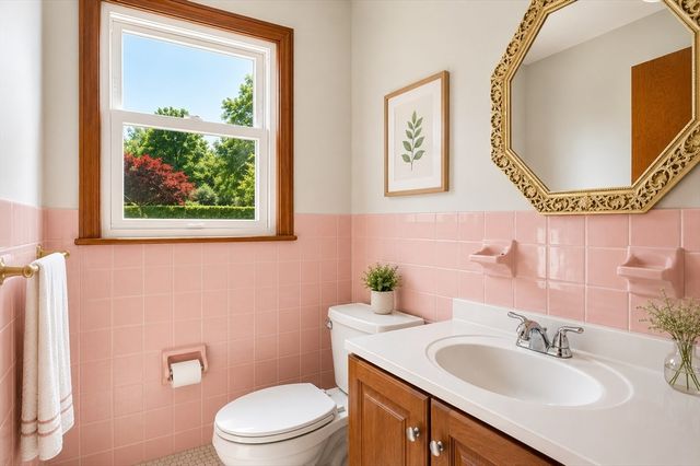 44 Mill 44, Natick, MA 01760