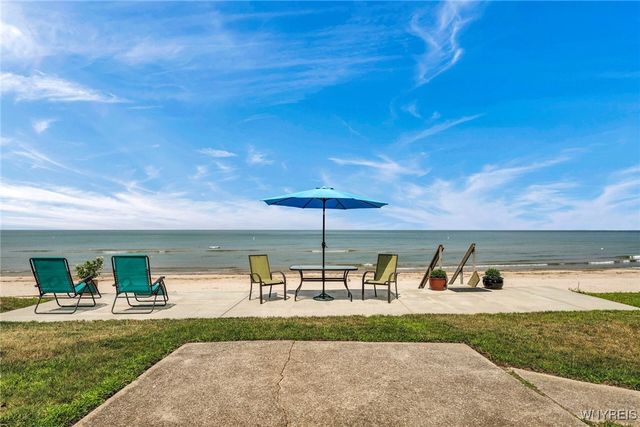 1160 Stewart Avenue, Hanover, NY 14136