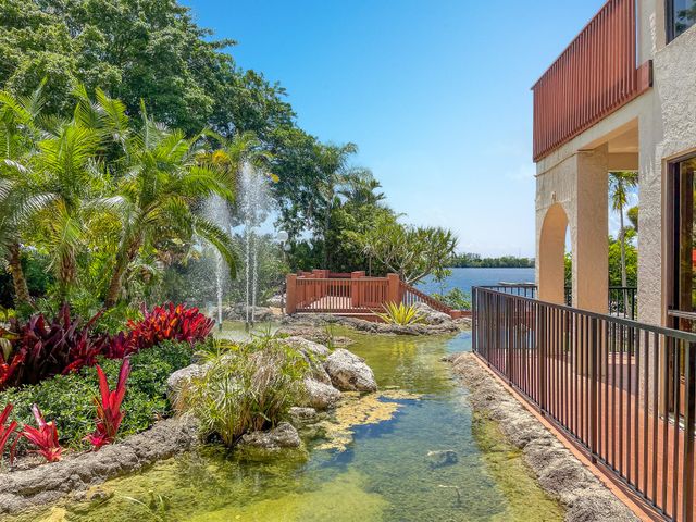 1203 Congressional Way, Deerfield Beach, FL 33442