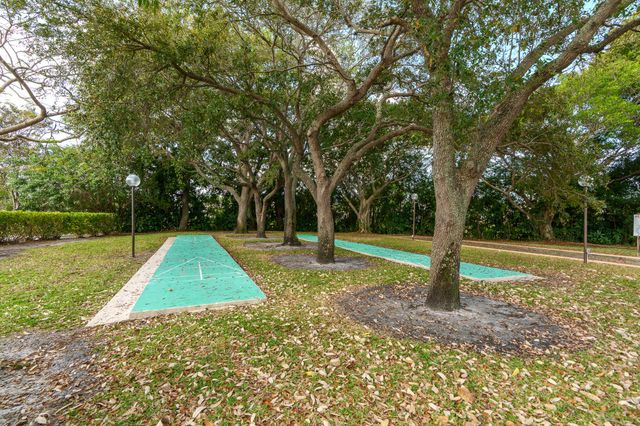 1203 Congressional Way, Deerfield Beach, FL 33442