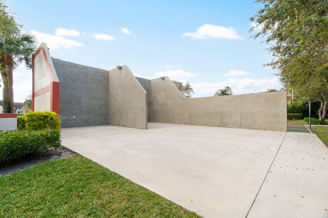 1203 Congressional Way, Deerfield Beach, FL 33442