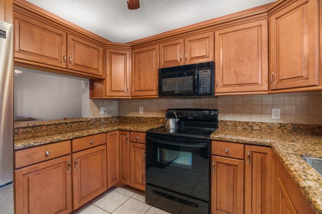 1203 Congressional Way, Deerfield Beach, FL 33442