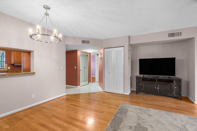 1203 Congressional Way, Deerfield Beach, FL 33442