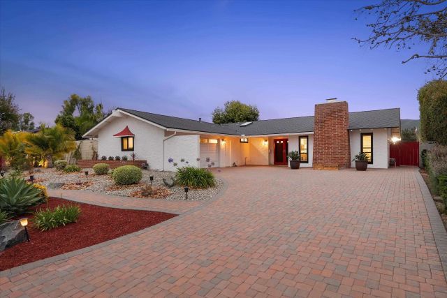 1840 San Pablo Dr, San Marcos, CA 92078