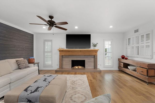 1840 San Pablo Dr, San Marcos, CA 92078