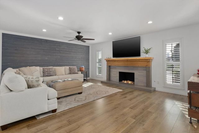 1840 San Pablo Dr, San Marcos, CA 92078
