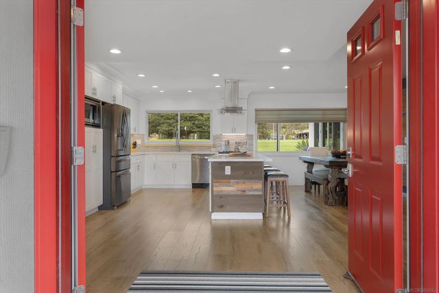 1840 San Pablo Dr, San Marcos, CA 92078