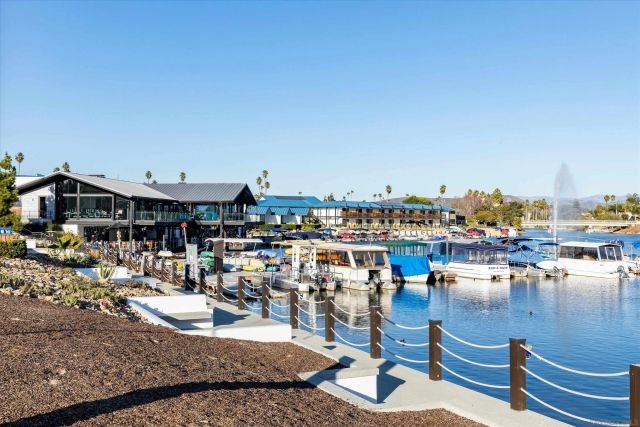 1840 San Pablo Dr, San Marcos, CA 92078