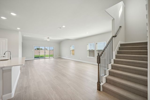 712 Edgehurst Drive, Princeton, TX 75071