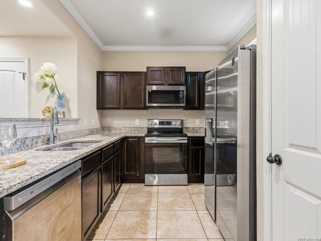 14111 FRATELLI RD, San Antonio, TX 78233