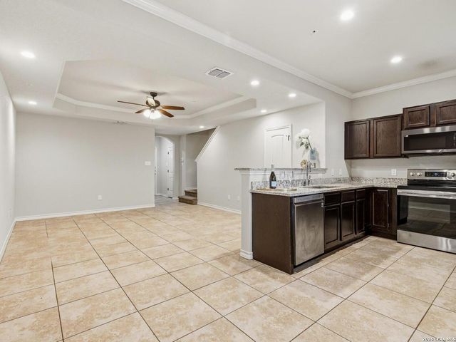 14111 FRATELLI RD, San Antonio, TX 78233