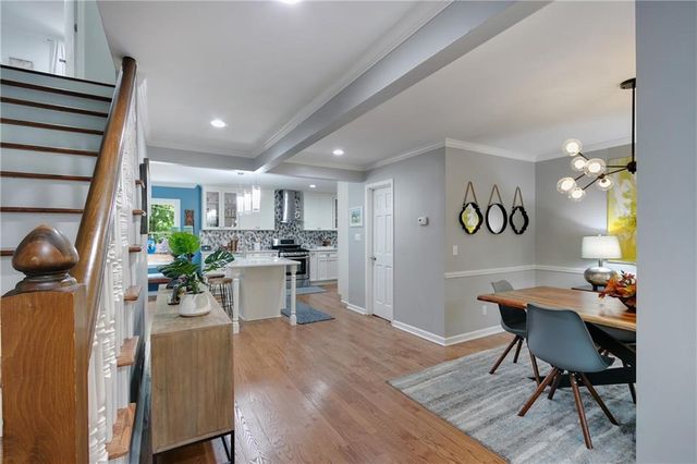 813 Lakeshore Drive, Berkeley Lake, GA 30096