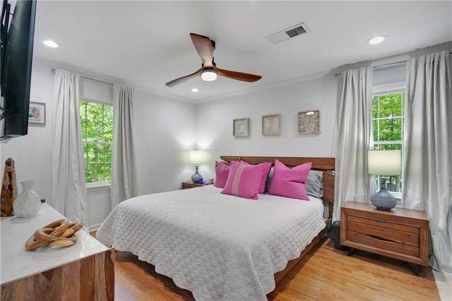 813 Lakeshore Drive, Berkeley Lake, GA 30096