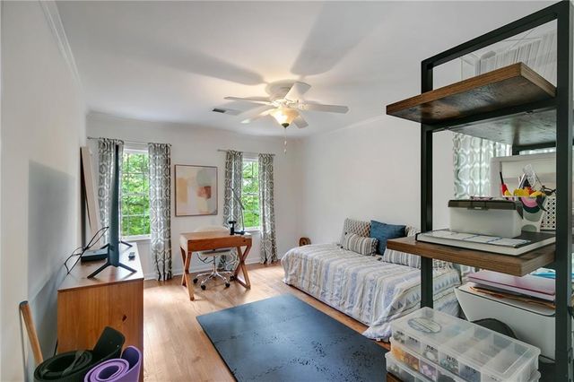 813 Lakeshore Drive, Berkeley Lake, GA 30096