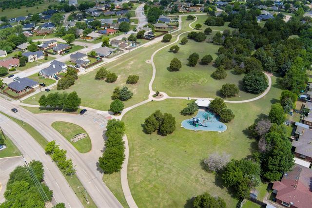 734 Lemons Street, Cedar Hill, TX 75104