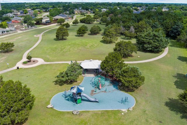 734 Lemons Street, Cedar Hill, TX 75104