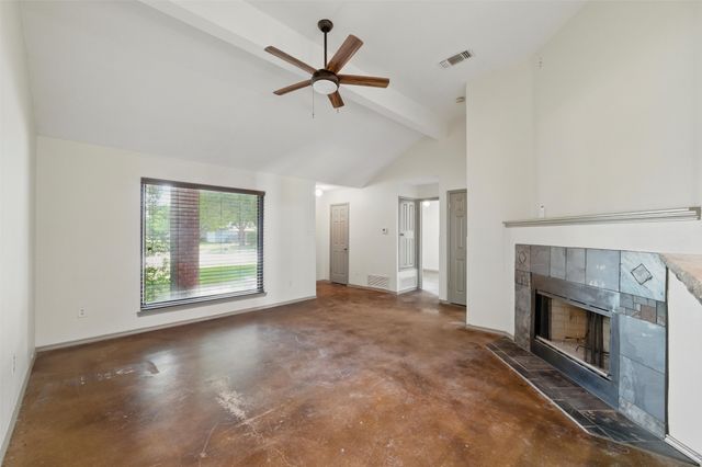 734 Lemons Street, Cedar Hill, TX 75104