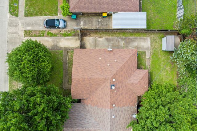 734 Lemons Street, Cedar Hill, TX 75104