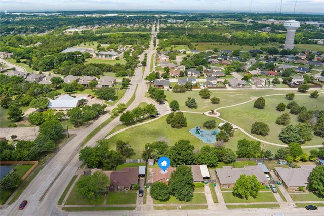 734 Lemons Street, Cedar Hill, TX 75104