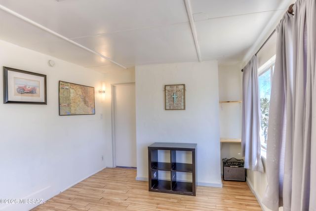 6421 N Bernice Place, Tucson, AZ 85743