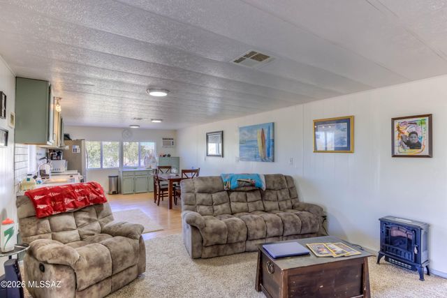 6421 N Bernice Place, Tucson, AZ 85743