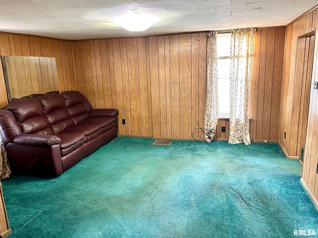 1401 Hoagland Boulevard, Jacksonville, IL 62650