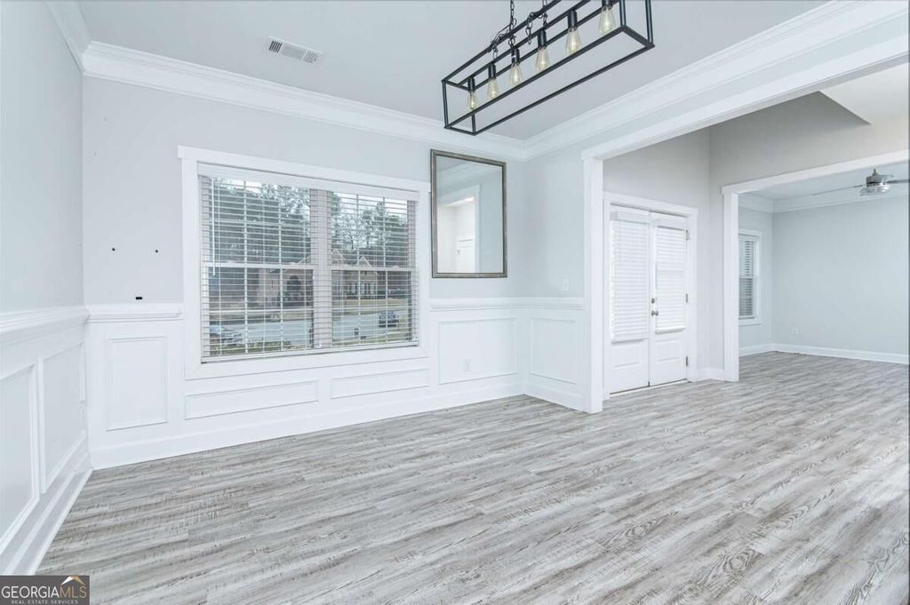 5659 Eternal Drive, Atlanta, GA 30349 — photo 3