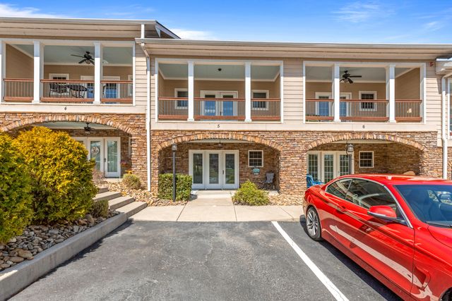 1235 New Lake Road Unit 5, Spring City, TN 37381