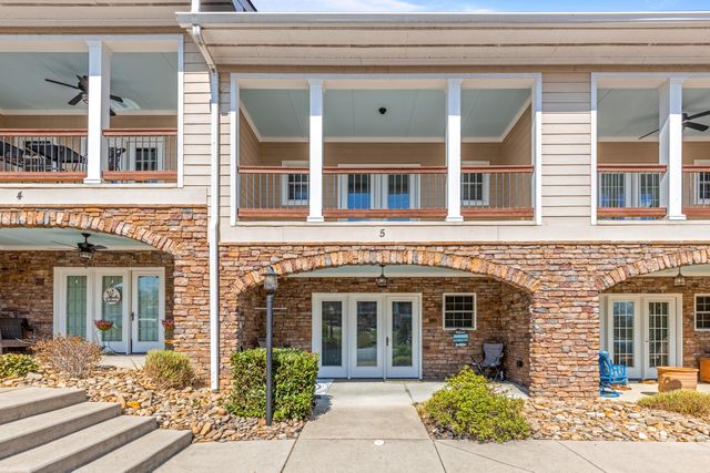 1235 New Lake Road Unit 5, Spring City, TN 37381