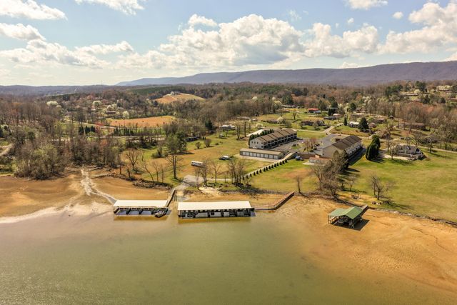 1235 New Lake Road Unit 5, Spring City, TN 37381